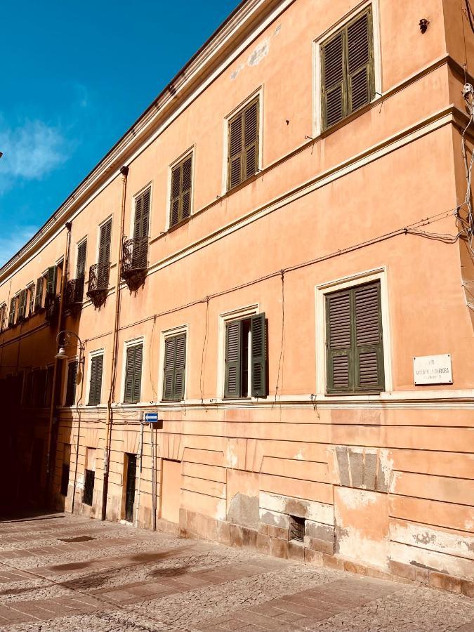 Antica Dimora La Madonnina, Residenza Storica Con Vista Incantevole A Cagliari Leilighet Eksteriør bilde